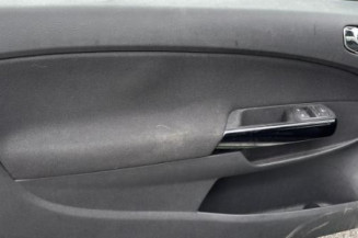 Reservoir essence OPEL CORSA D