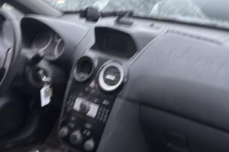 Reservoir essence OPEL CORSA D