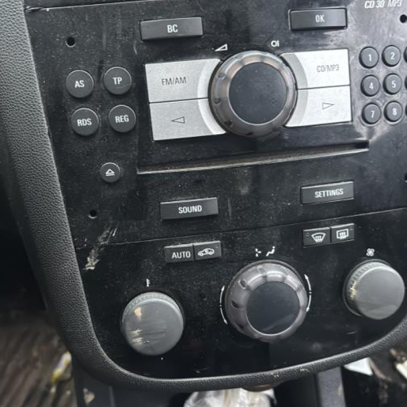 Reservoir essence OPEL CORSA D Photo n°19