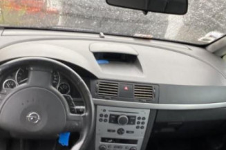 Custode arriere gauche OPEL MERIVA A