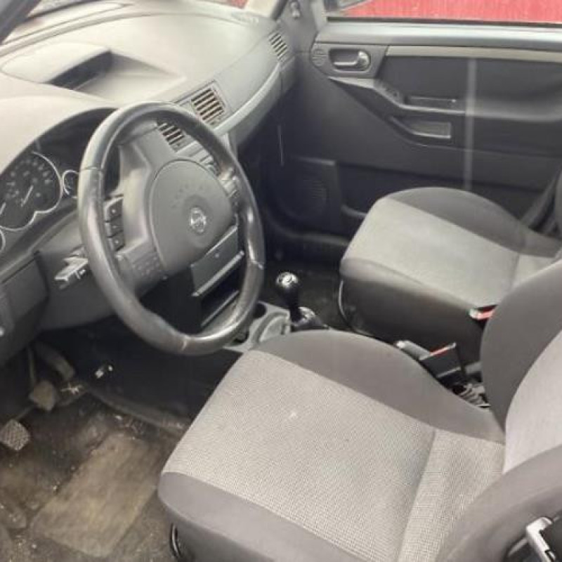 Feu arriere stop central OPEL MERIVA A Photo n°6