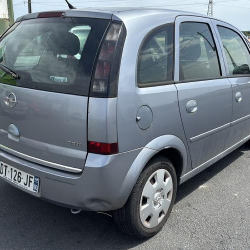 Custode arriere droit OPEL MERIVA A Photo n°3