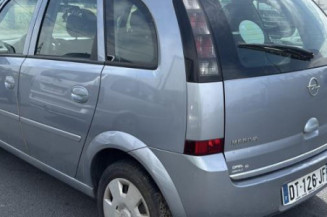 Custode arriere gauche OPEL MERIVA A