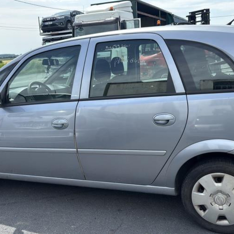Custode arriere gauche OPEL MERIVA A Photo n°6