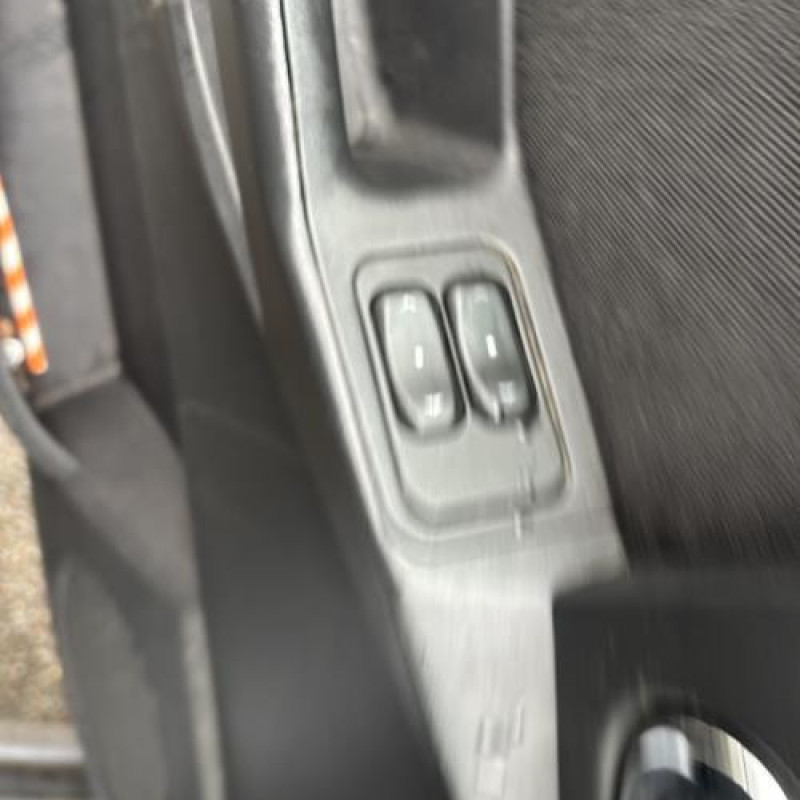 Custode arriere droit OPEL MERIVA A Photo n°15