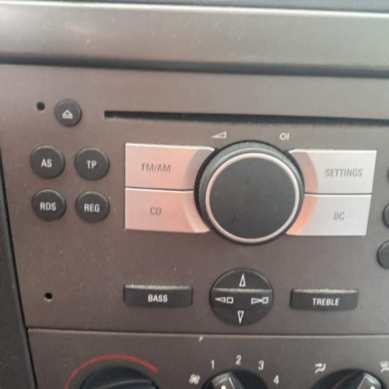 Custode arriere gauche OPEL MERIVA A Photo n°9