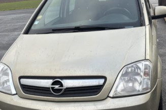Custode arriere droit OPEL MERIVA A