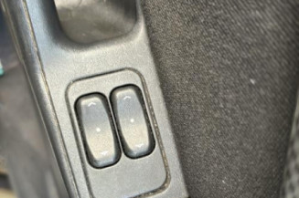 Custode arriere gauche OPEL MERIVA A