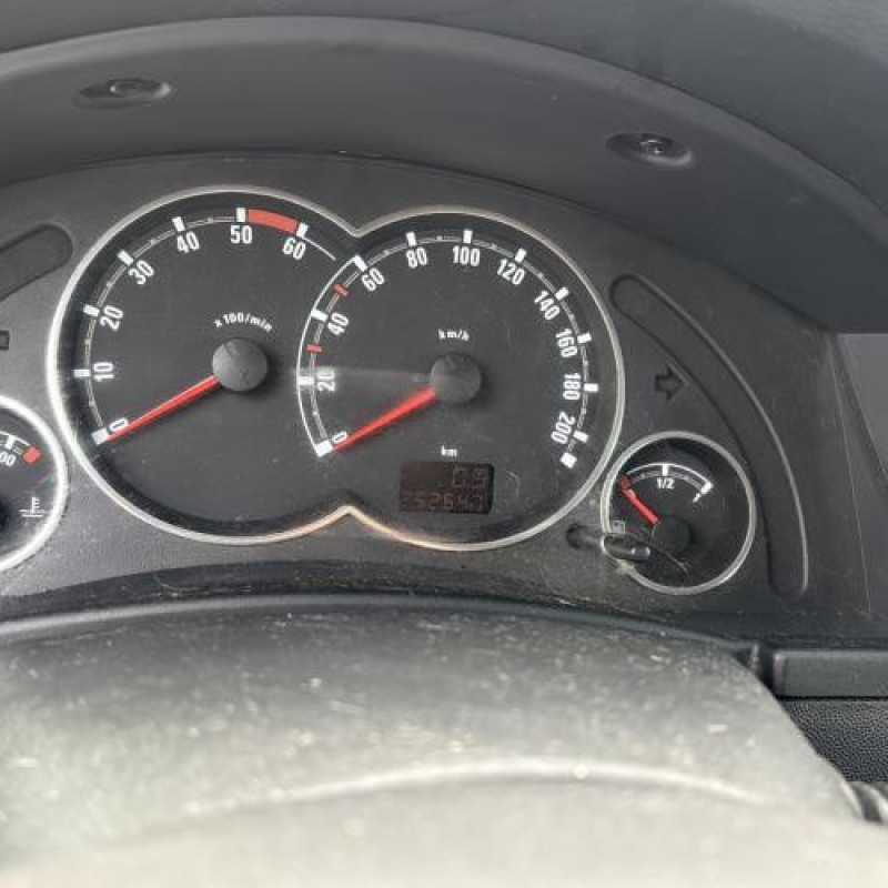 Custode arriere gauche OPEL MERIVA A Photo n°19