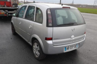 Custode arriere droit OPEL MERIVA A