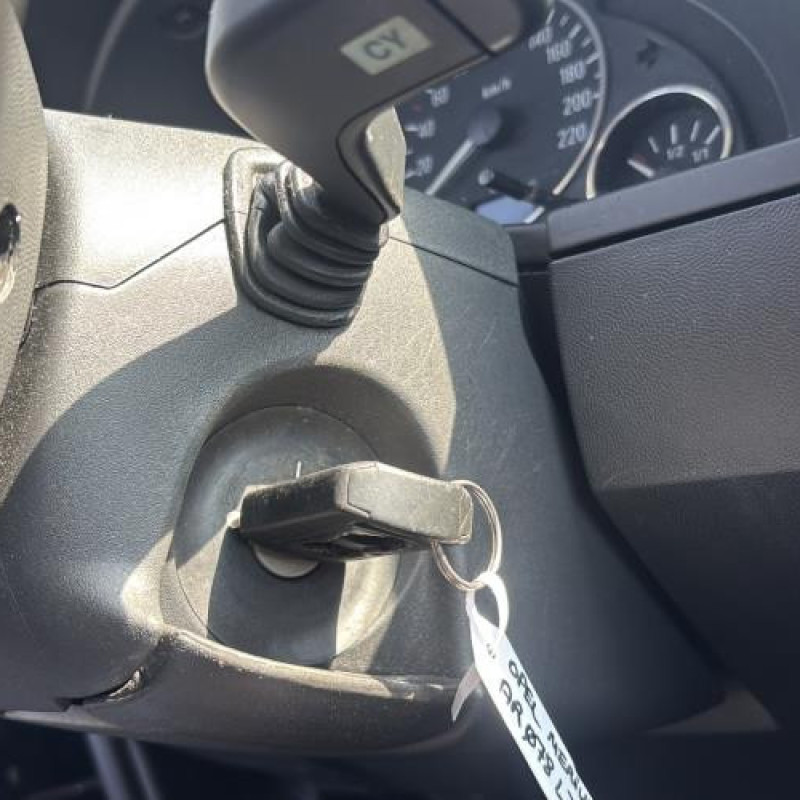 Custode arriere droit OPEL MERIVA A Photo n°20