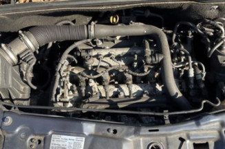 Pivot de moyeu avant gauche OPEL MERIVA A