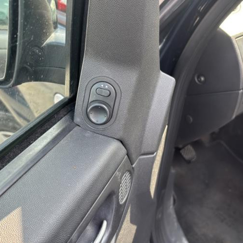 Pivot de moyeu avant gauche OPEL MERIVA A Photo n°11