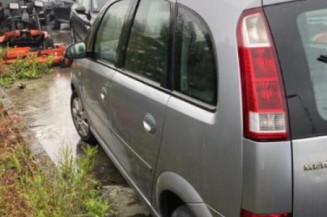 Pivot de moyeu avant droit OPEL MERIVA A