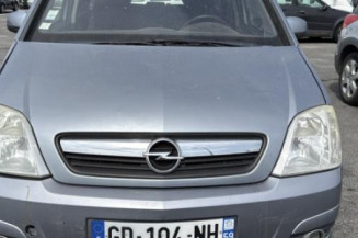 Pivot de moyeu avant gauche OPEL MERIVA A