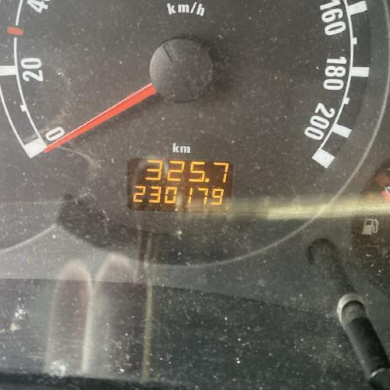 Vase de lave glace OPEL MERIVA A Photo n°11