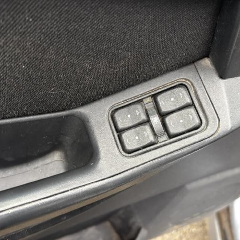 Vase de lave glace OPEL MERIVA A Photo n°13