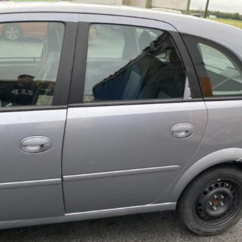 Vase de lave glace OPEL MERIVA A Photo n°19