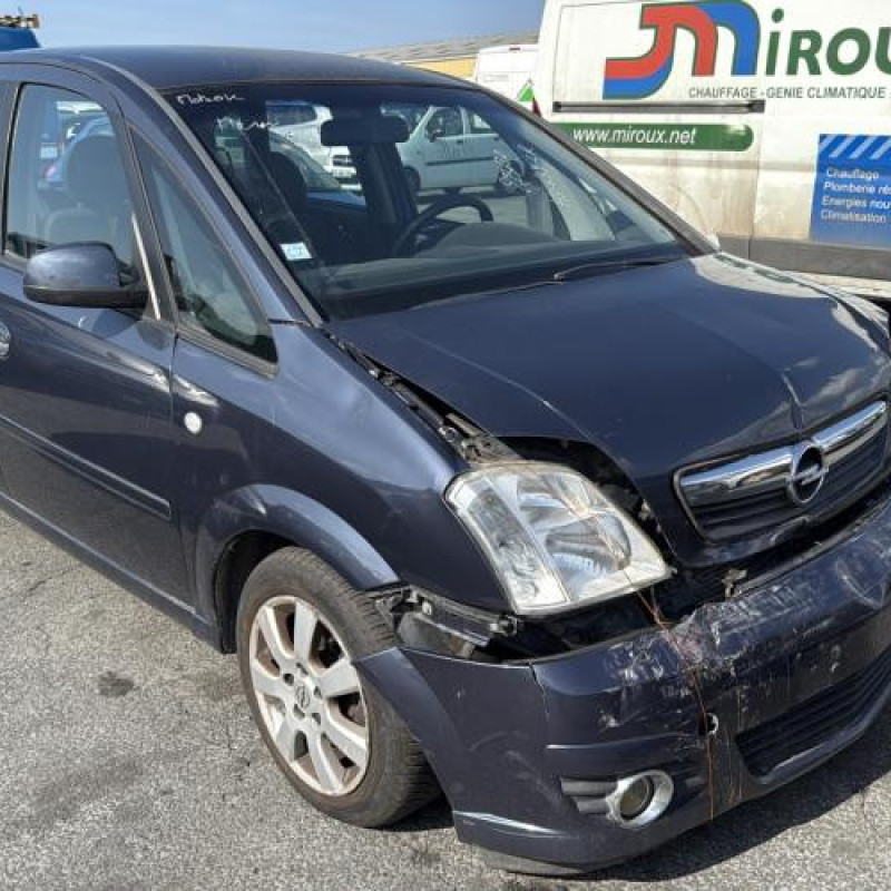 Vase de lave glace OPEL MERIVA A Photo n°6