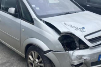 Pivot de moyeu avant gauche OPEL MERIVA A