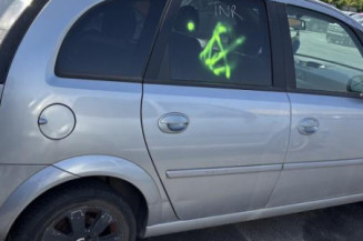 Pivot de moyeu avant gauche OPEL MERIVA A