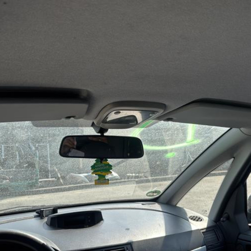 Moto ventilateur radiateur OPEL MERIVA A Photo n°15