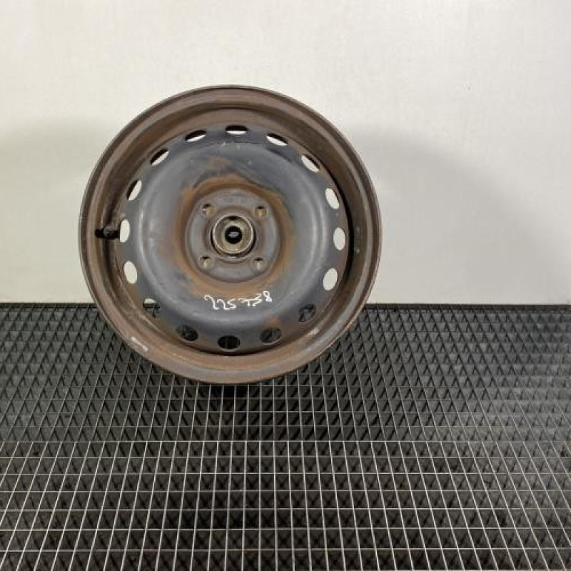 Jante RENAULT CLIO 2 Photo n°1