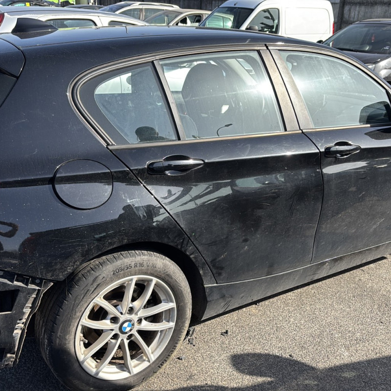 BMW SERIE 1 F20 PHASE 2 116i 1.5i - 12V TURBO Photo n°6