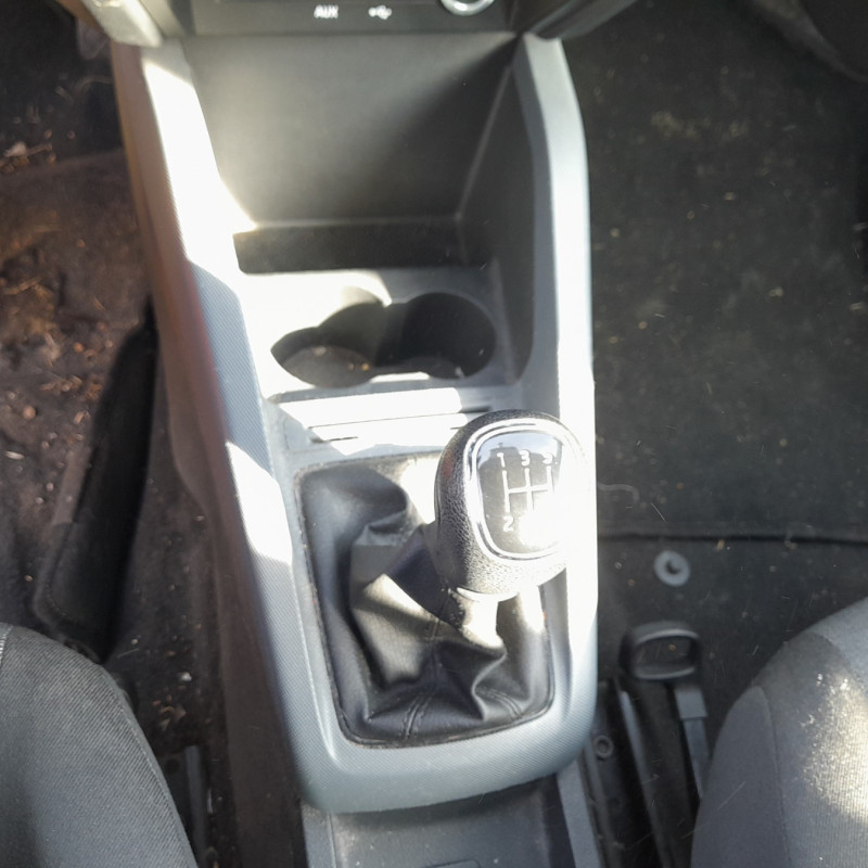 SKODA FABIA 3 PHASE 1 1.0 MPI - 12V Photo n°8