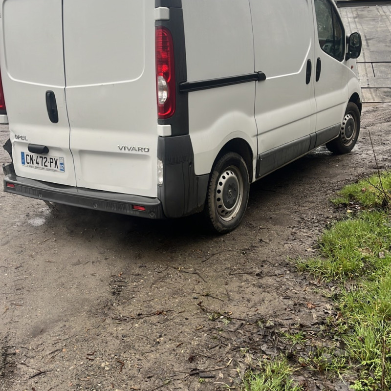 OPEL VIVARO 1 PHASE 2 2.0 CDTI - 16V TURBO Photo n°3