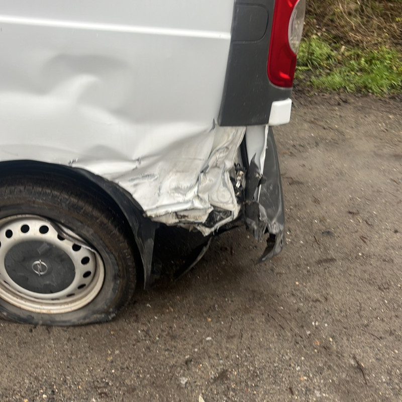 OPEL VIVARO 1 PHASE 2 2.0 CDTI - 16V TURBO Photo n°5