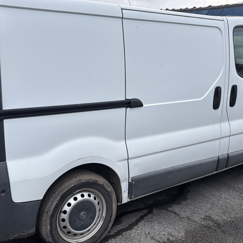 OPEL VIVARO 1 PHASE 2 2.0 CDTI - 16V TURBO Photo n°19