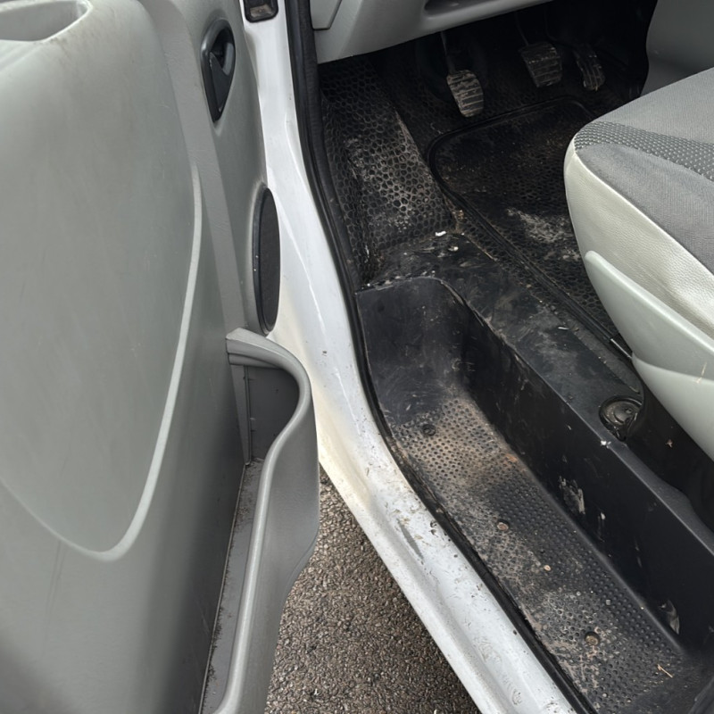 OPEL VIVARO 1 PHASE 2 2.0 CDTI - 16V TURBO Photo n°22