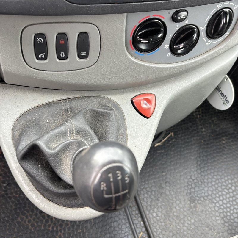 OPEL VIVARO 1 PHASE 2 2.0 CDTI - 16V TURBO Photo n°32