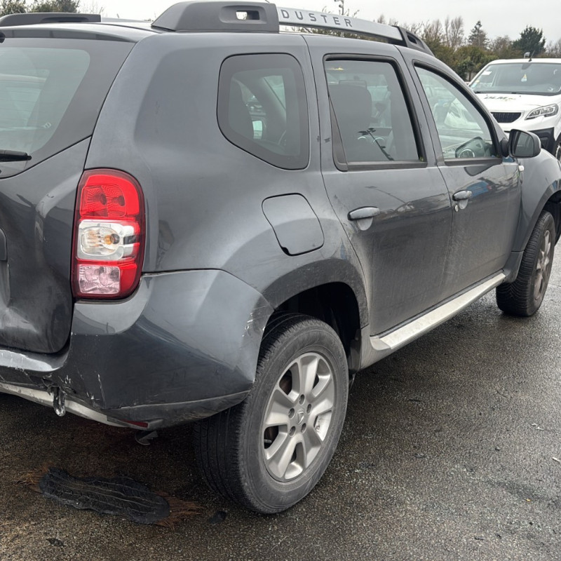 DACIA DUSTER 1 PHASE 2 1.5 DCI - 8V TURBO Photo n°5