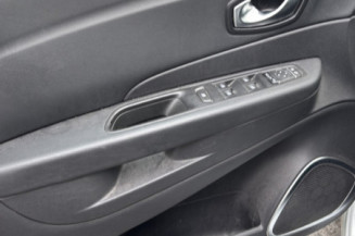 RENAULT CAPTUR 1 PHASE 2 1.3i - 16V TURBO