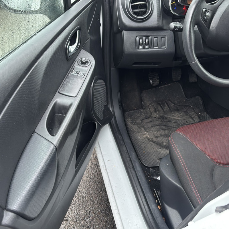 RENAULT CLIO 4 PHASE 1 1.5 DCI - 8V TURBO Photo n°9