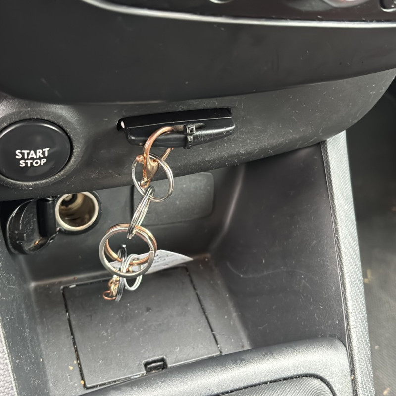 RENAULT CLIO 4 PHASE 1 1.5 DCI - 8V TURBO Photo n°20