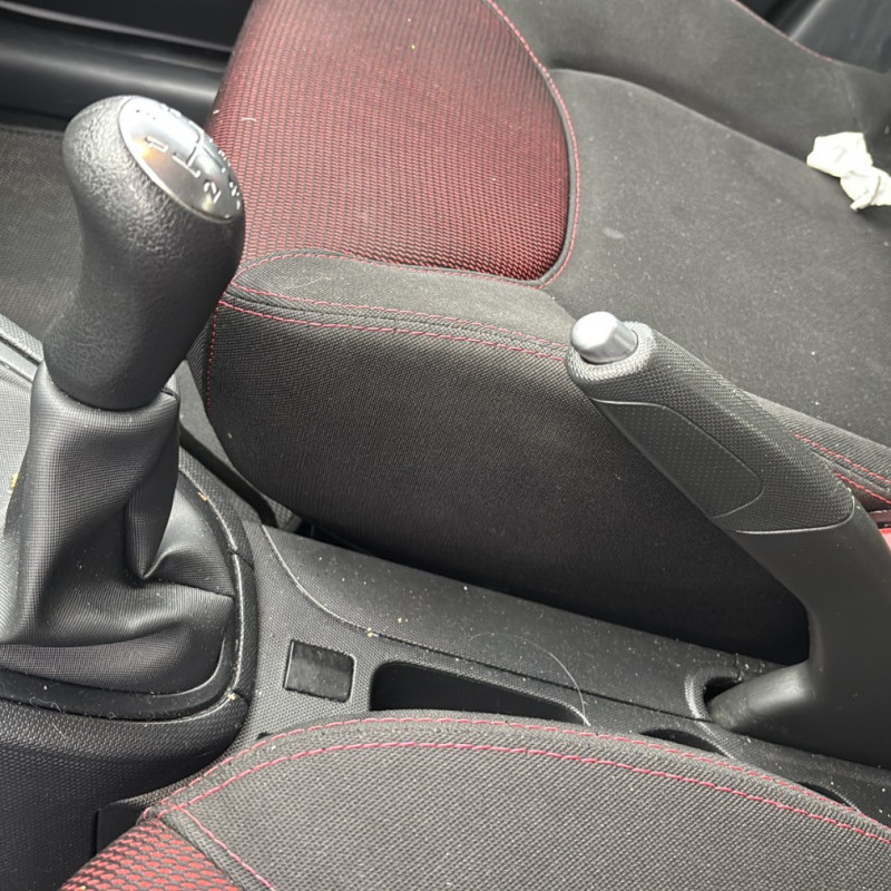 RENAULT CLIO 4 PHASE 1 1.5 DCI - 8V TURBO Photo n°21