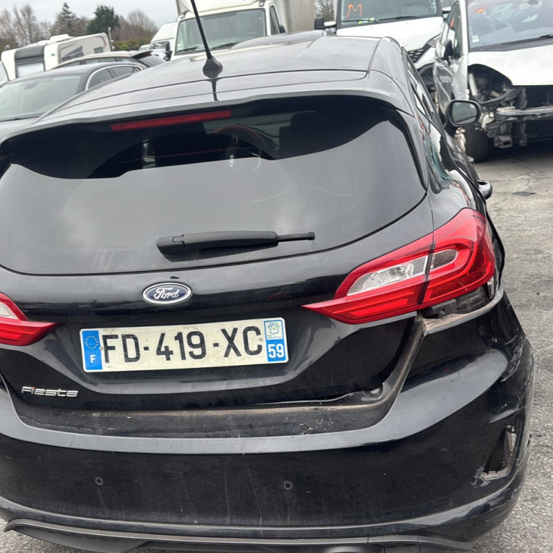 FORD FIESTA 7 PHASE 1 1.0i - 12V TURBO Photo n°6