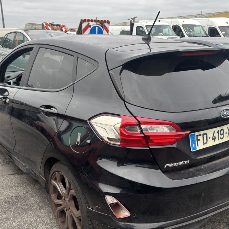 FORD FIESTA 7 PHASE 1 1.0i - 12V TURBO Photo n°7