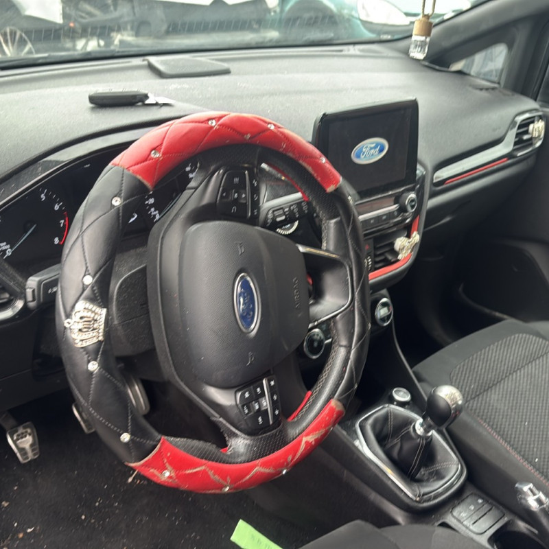 FORD FIESTA 7 PHASE 1 1.0i - 12V TURBO Photo n°13