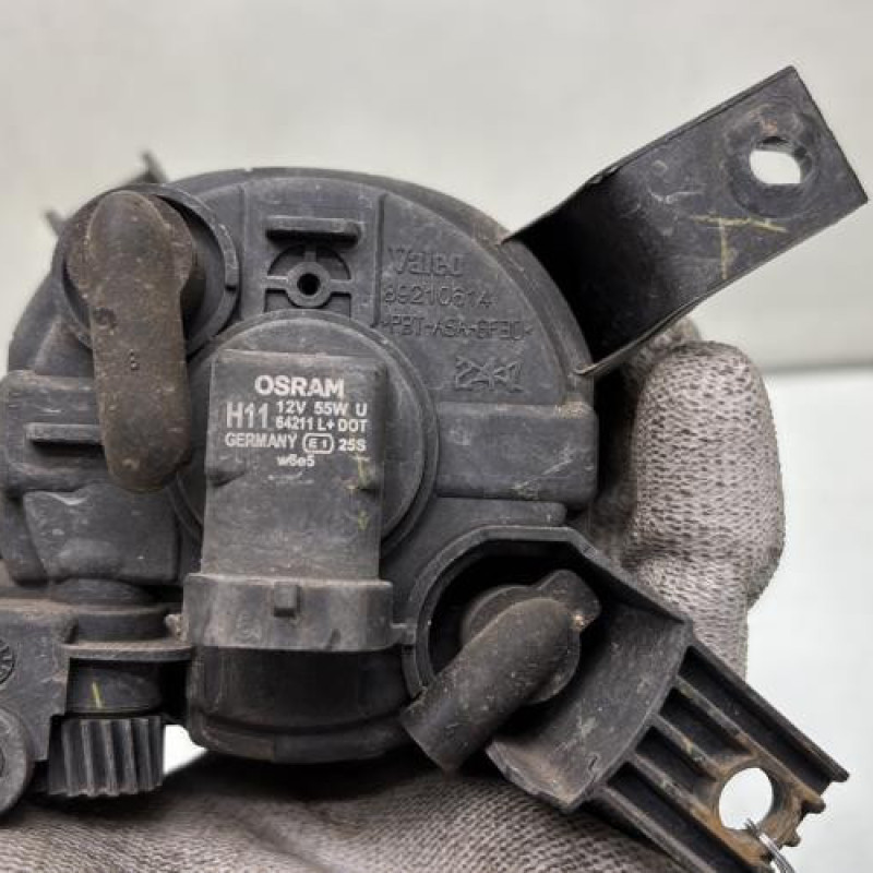 Anti brouillard droit (feux) AUDI A4 2 Photo n°4