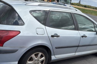 Anti brouillard gauche (feux) PEUGEOT 407