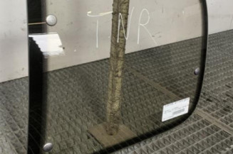 Custode arriere gauche PEUGEOT 205