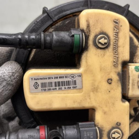 Pompe à carburant RENAULT CLIO 4