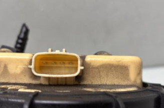 Pompe à carburant RENAULT CLIO 4