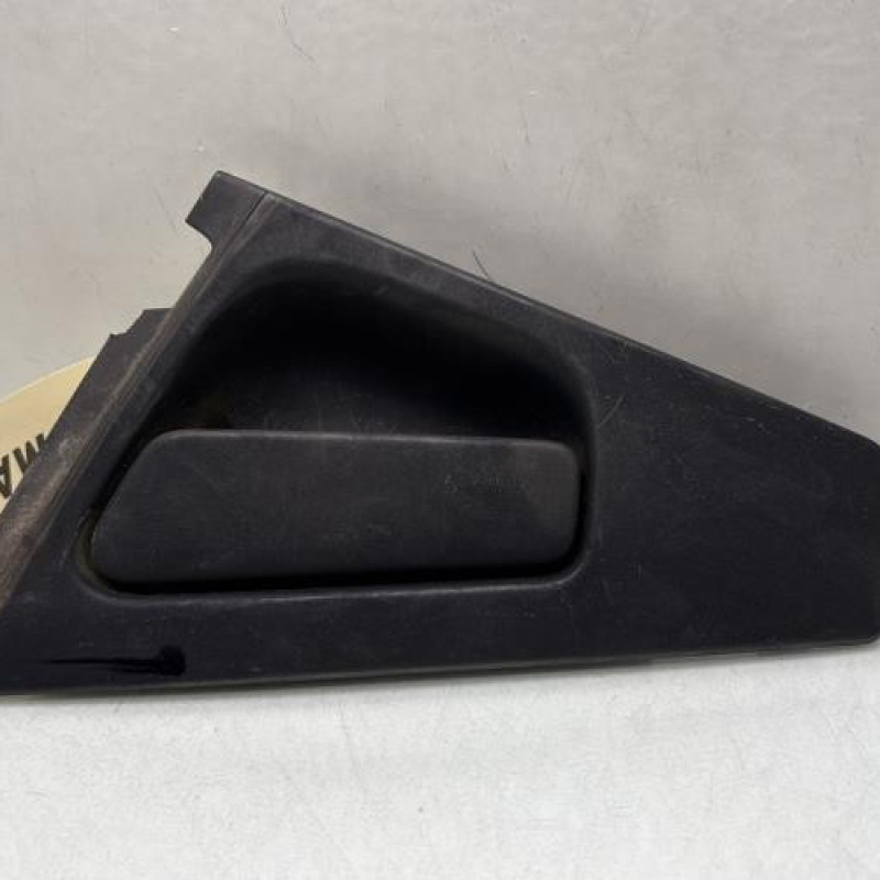 Poignee porte arriere droit RENAULT CLIO 4 Photo n°1