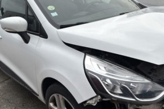 Poignee porte arriere droit RENAULT CLIO 4