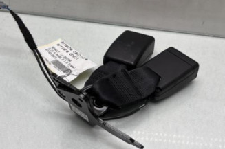 Attache ceinture arriere droit RENAULT CLIO 4
